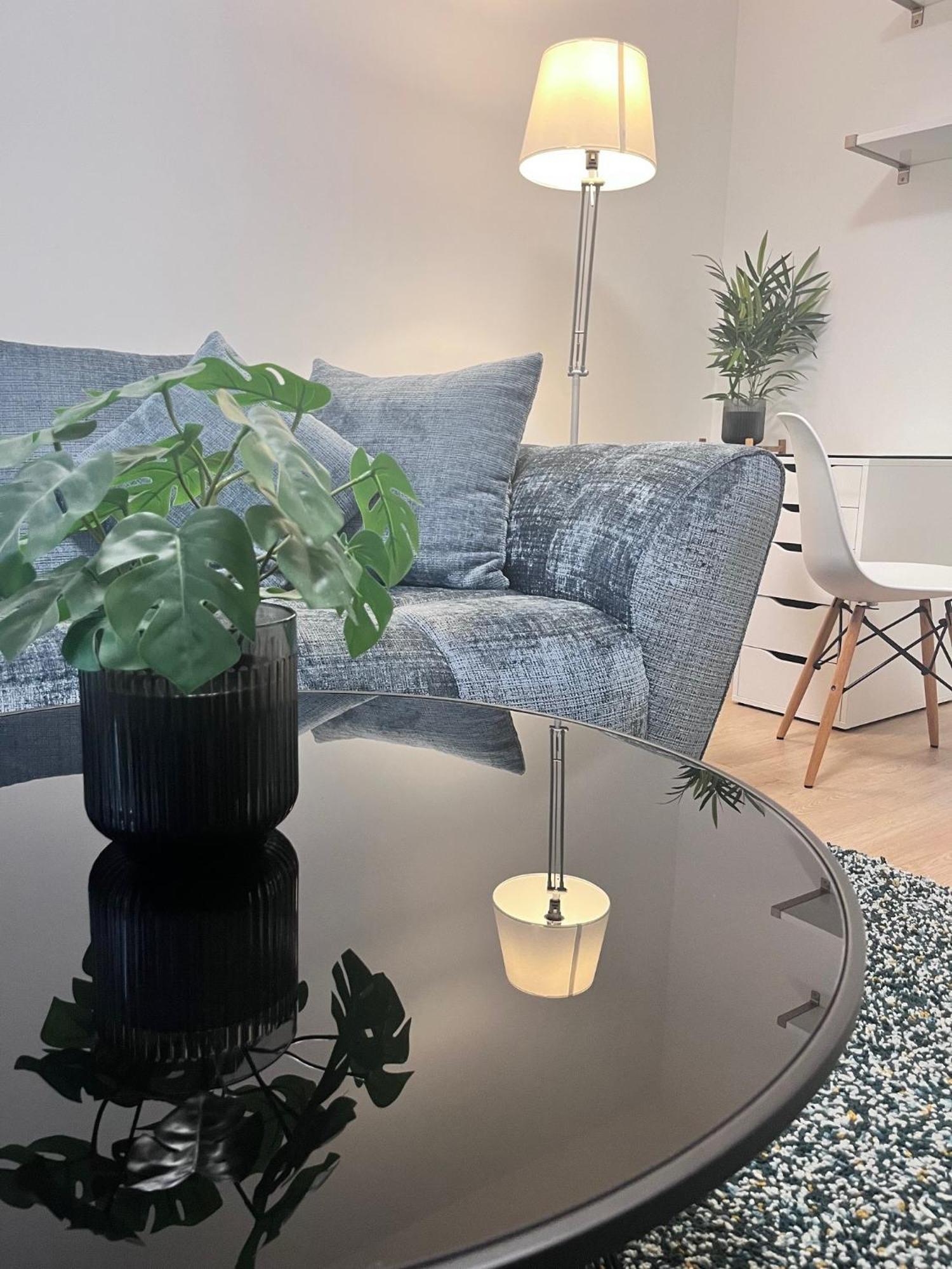 Raum2Go - No1 Modernes Ruhiges 2-Schlafzimmer Apartment City & Park Wiesbaden Dış mekan fotoğraf